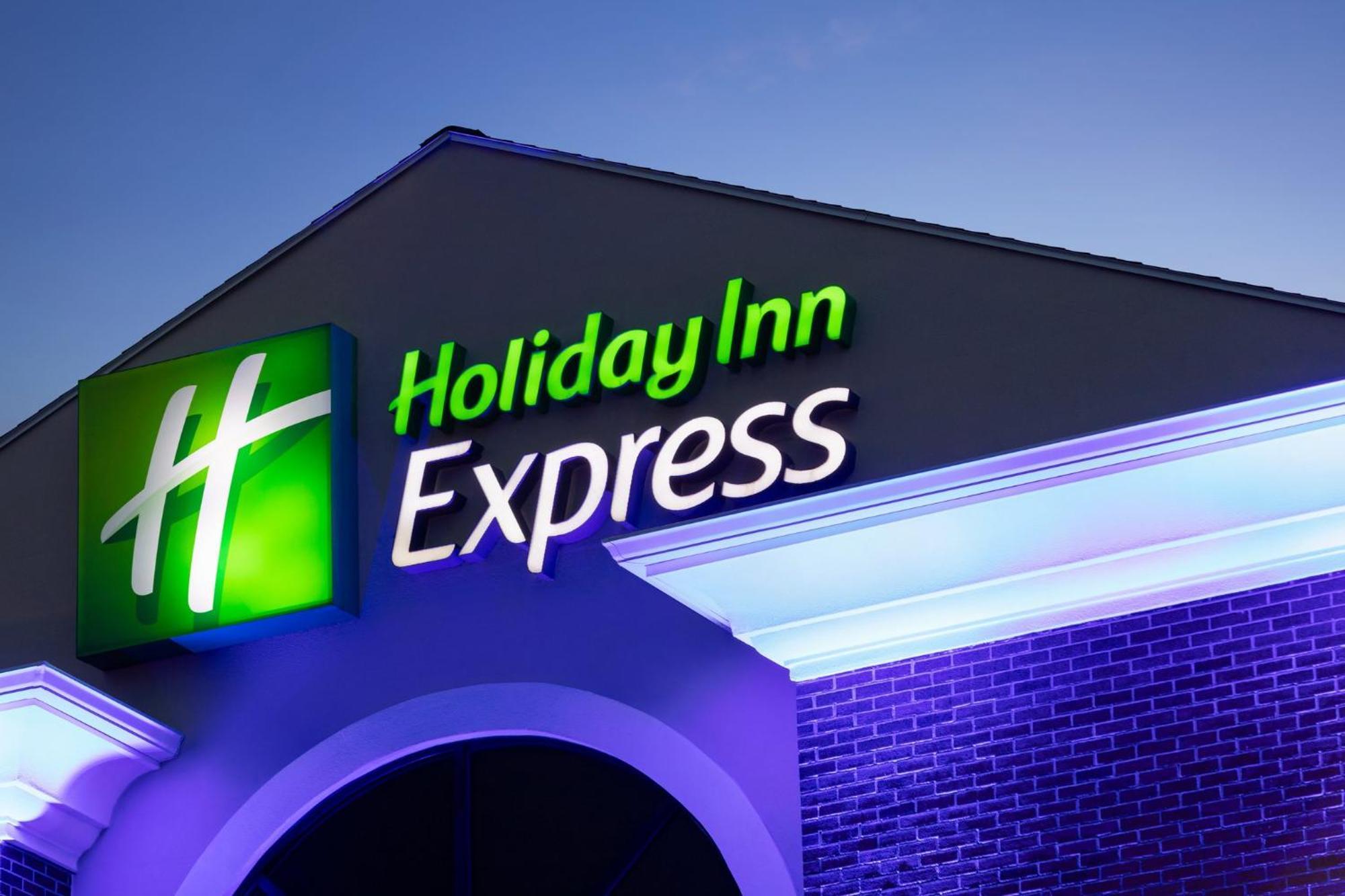 Holiday Inn Express & Suites East Greenbush Albany-Skyline An Ihg Hotel Rensselaer Exterior foto